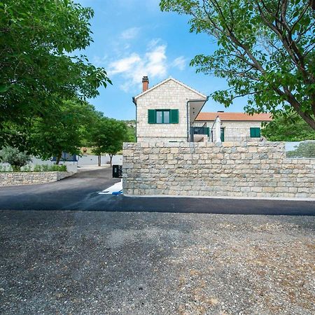 Lisane Ostrovicke Stone Villa Didovi Snovi With Heated Pool מראה חיצוני תמונה