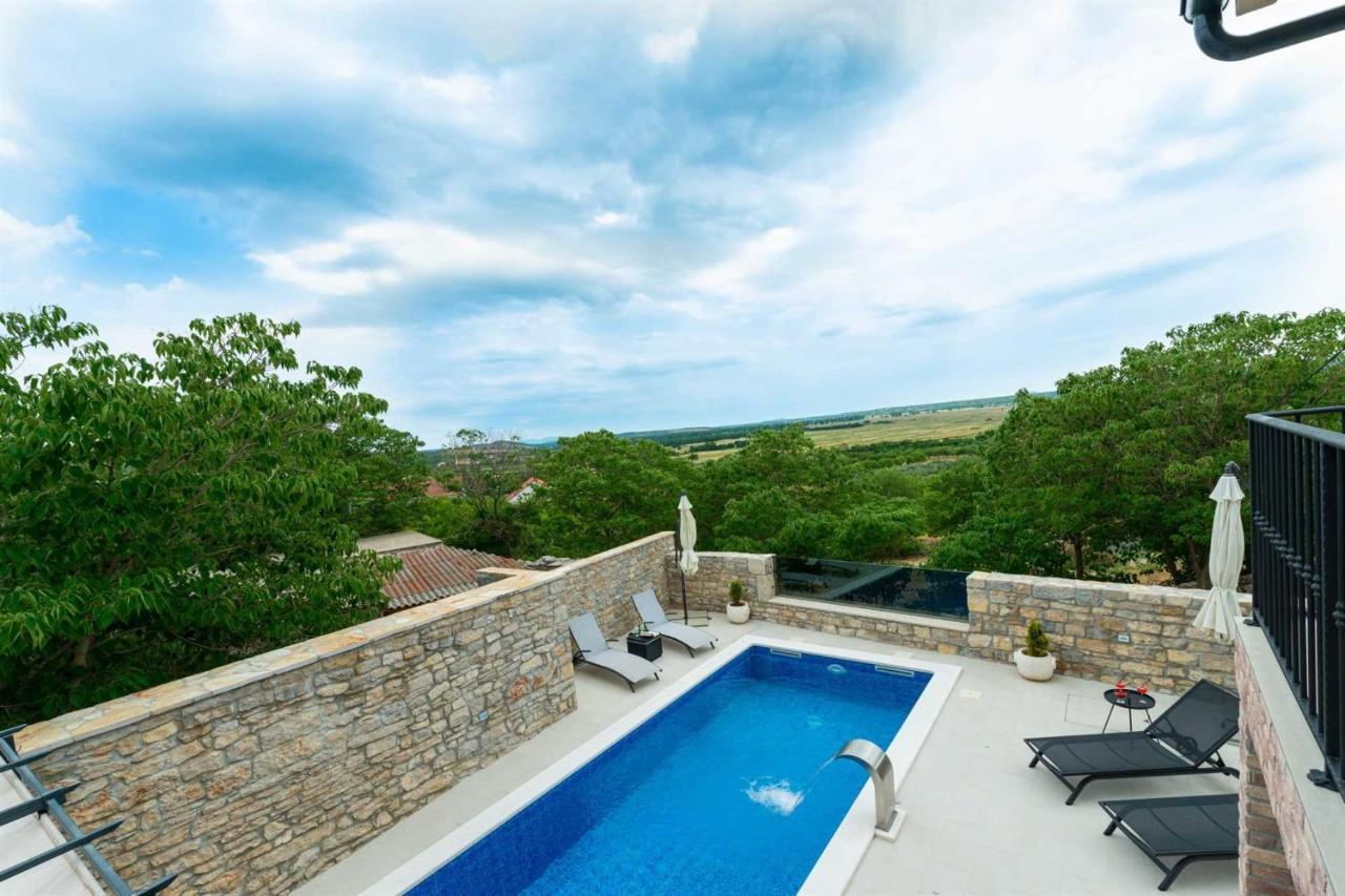 Lisane Ostrovicke Stone Villa Didovi Snovi With Heated Pool מראה חיצוני תמונה